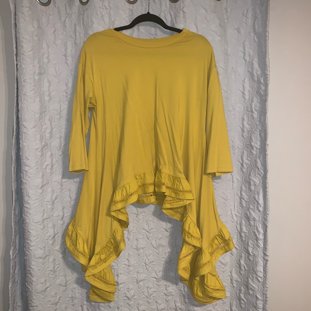 yellow blouse